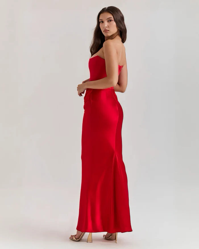 Valentina – The Bold Elegance Corset Dress